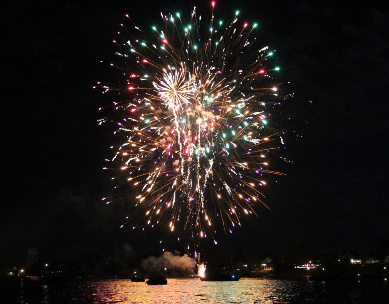 LAKE DAY FIREWORKS